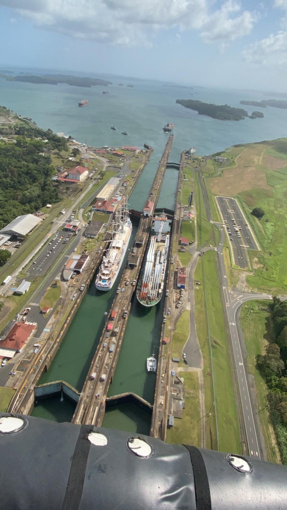 Navigating the Panama Canal  Reach the World