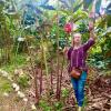 This plant is called a "Bishop's cane," so I tried to hold it like I was a bishop!