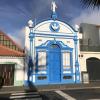 Traditional colonial Portuguese architeture in the Açores uses bright colors