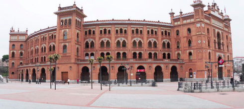 A view of the Plaza de Toros, where they hold bull fights - this is right outside my house!