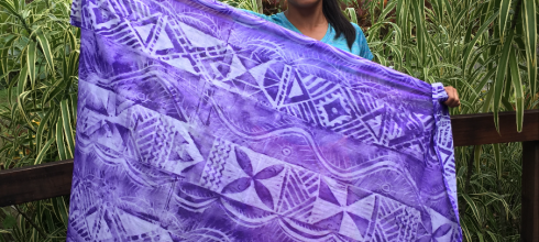 I created my own "lavalava", or traditional skirt!