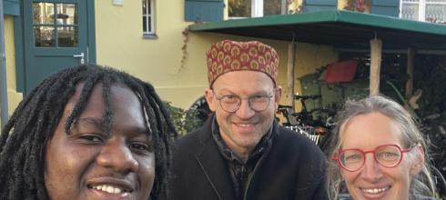 Parting photo with my host family during my homestay weekend