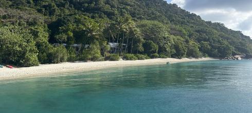 Ferry from Cairns to Fitzroy Island