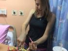 Bringing the party to the hospital, my friends and I celebrated my 24th birthday together