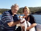 Tania brings her husband and puppy named Julie on her trips around Minas Gerais on the weekends