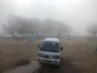 In between the mist you can see the cars that are typically driven in Tucumán. 