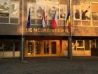 International flags outside of OSG Meergronden 