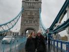 Manon and her friend visited the Tower Bridge in London