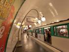 Paris Metro (photo credit: dominic arizona bonuccelli / azfoto.com)