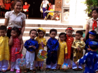 My Vietnamese co-teachers stand with the pre-school class at our Autumn Festival in Huế