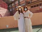 Old-fashioned white dresses and hats are typically worn on Día de los Indianos 