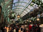 The Covent Garden Apple Market was jam-packed with shoppers