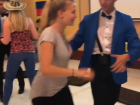 International students getting some salsa pointers during orientation week