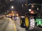 The tractors started lining up about five a.m. on Friday morning, parking first on the Carolabruecke Bridge