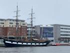 Here is the Jeanie Johnston, a replica of a cargo vessel bringing cargo and also carrying emigrants looking to make a new start