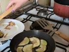 Frying eggplant for maqluba