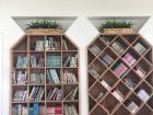Pineapple-themed bookshelves 