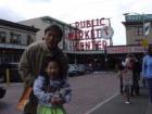 This is Sumin and her father in Seattle, Washington. 