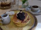 On the weekend, a group of girls and I met at a restaurant for a delicious pancake breakfast!