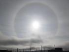 Ice halo visible because ice crystals that form the clouds change the direction of the sunlight (which is called refraction of light) (Photo: Marina Nieto-Caballero)