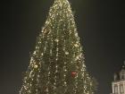 Every market has a big Christmas tree