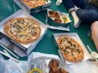 Pizza and fried chicken that we ate at the Han River