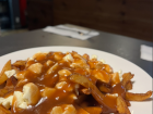 Here is how a typical "Poutine" looks like