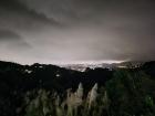 If you fancy a little night view or 夜景Yèjǐng on the gondola, you can use your 悠遊卡 Yōuyóu kǎ to get there!