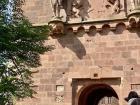 Molly: This is the Heidelberg Castle drawbridge; Check out the woman in her period costume!