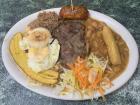 My first bandeja paisa!