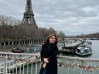 My visit to the Eiffel tower in college!