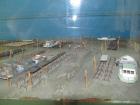 The oyster farm looks like this. This display showcases the period when the oysters are in shallow waters.