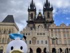 Donald saying "hello" from the center of Prague!