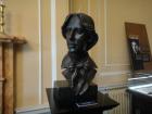 A bust of Oscar Wilde at MoLI