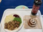 Swedish meatballs from IKEA (and more kanelbulle)