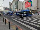 Buses in Seoul come in different colors that tell us what path they go on