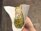Per la dolce (for dessert), a pistachio cannoli.