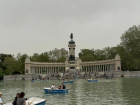 Parque de El Retiro (Park of the Pleasant Retreat) is a beautiful place to relax and be in nature