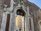 The power of the Medici family extended beyond Florence. Can you spot the Medici family crest in this archway in Siena?