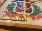 A game of dominos/Un juego de dominos
