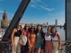 My friends from study abroad and I during a weekend trip to Germany/Mis amigos del programa de estudios en el extranjero y yo durante un viaje de fin de semana a Alemania