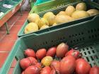 Tomate de árbol and maracuyá, two tropical fruits that are not common in the U.S. 