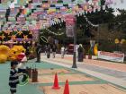 Kids playing traditional Korean games on Chuseok
