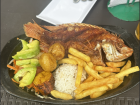 This corrientazo from a nearby town is a delicious fish dish